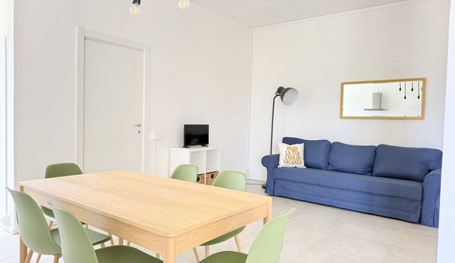 PP11 - Potenza Picena, new three-room apartment with pool and air conditioning