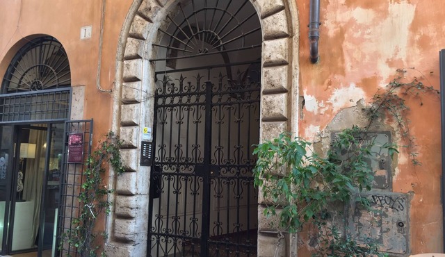 Reginella Suites