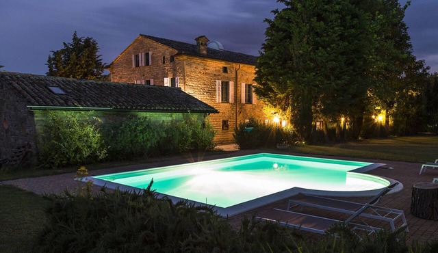 Residence la Canonica Relais, Country House & Pool Apartment 4 people in Pesaro