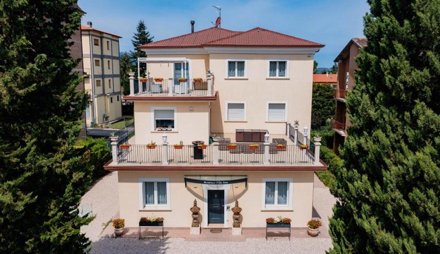 RESIDENCE VILLA TOTA