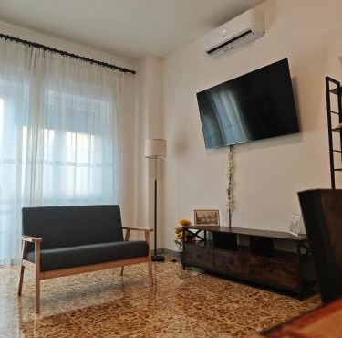 Rome Cozy Central Home