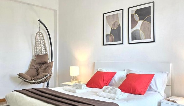 RomeWay Apartment - metro & parking