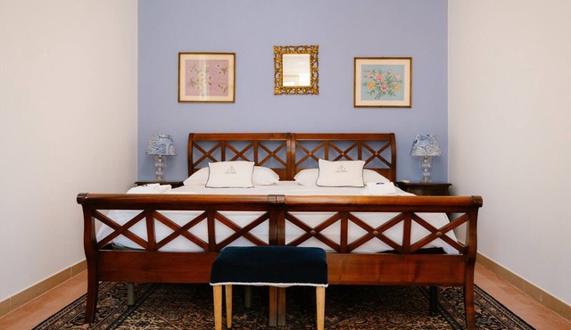Room 'Il Casino Casalino, Venere' with Shared Pool, Wi-Fi and Air Conditioning