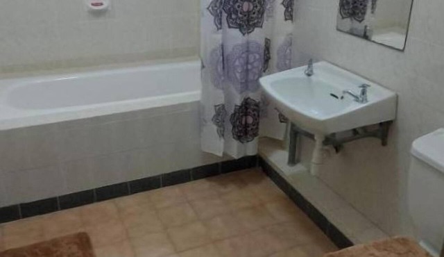 Royal Gardens Muthatari - Embu : Standard Double Room with Two Double Beds in Embu