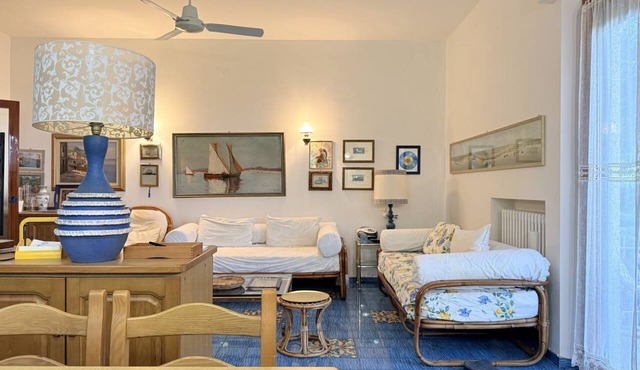 S306 - Sirolo, two-bedroom apartment with parking space