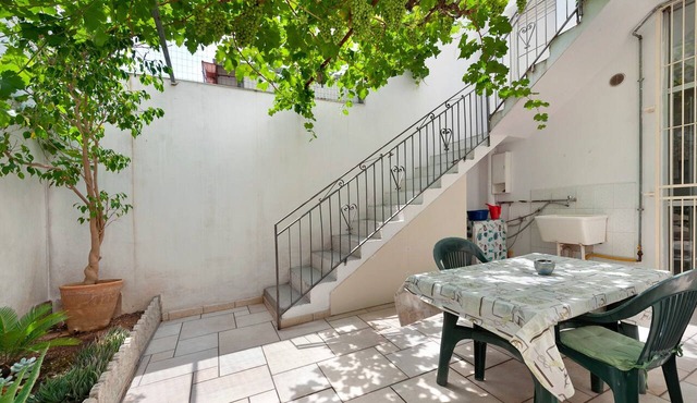 Salento Short Let Apartment: Spacious, Bright, Private Terrace, Garden, Air Conditioning