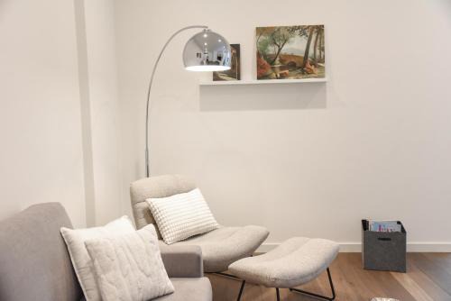 Sannazzaro' s Home Moderno appartamento in centro