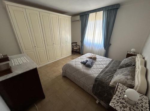 Simple Rooms, Rooms For Rent