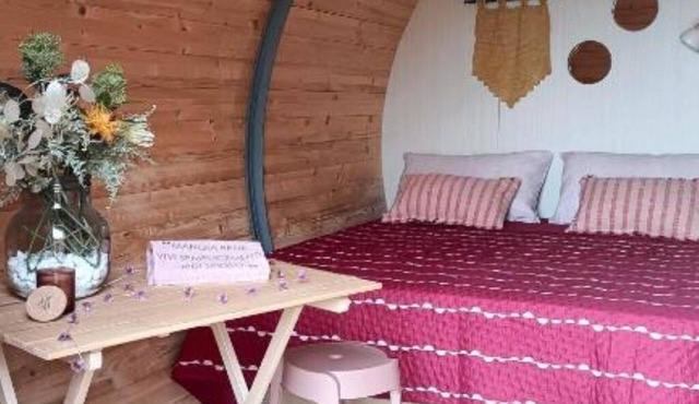 Sleeping in a Barrel - Antiche Vigne Pironti - Mantonico