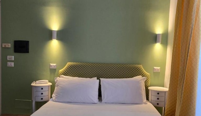 Sourire Hotel