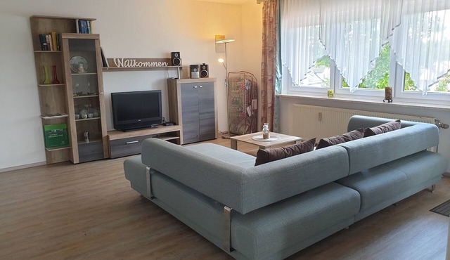 Spacious vacation apartment (108 m²) for up to 5 people with private terrace in Thanstein