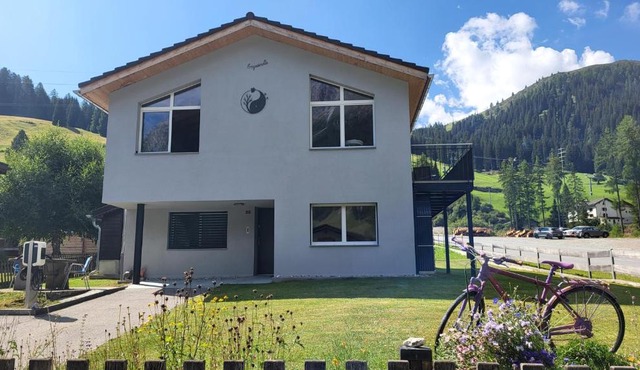 Splügen - Wohnung "Engadinella" in Splügen