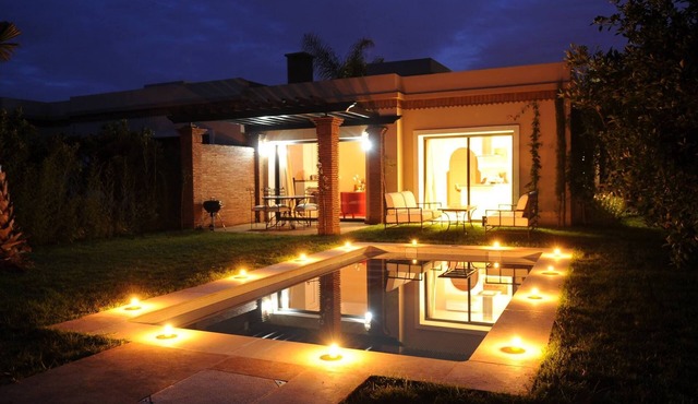 Splendid, fully-equipped villa with private pool in Commune d'Issen