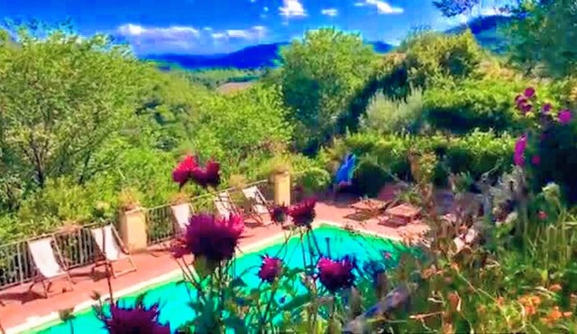 SPOLETO SPLASH/slps 18-24/exc pool/Spoleto 7 kms/ Rome 1 hr/Wifi/football pitch