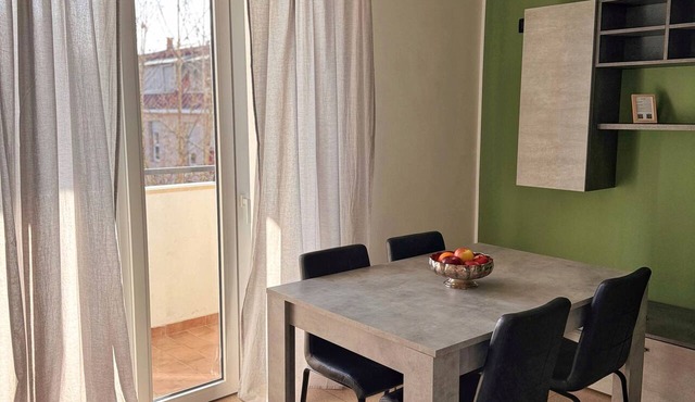 Strategic two-room apartment: M2 Metro, Navigli and Forum