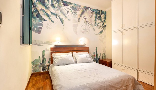 Studio Apartment 'Casa Le Margherite 2' with Balcony, Wi-Fi and Air Conditioning