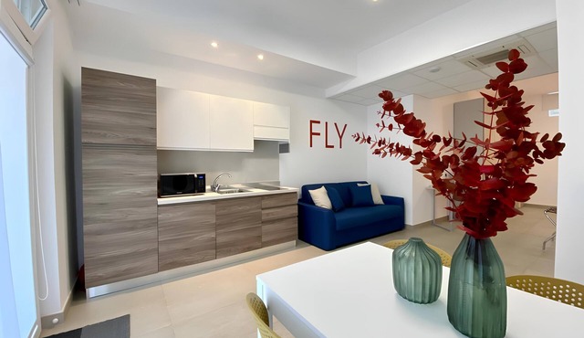 Studio apartment with parking Polyclinic area.