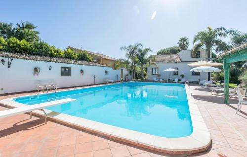 Stunning Home In Chiaramonte Gulfi