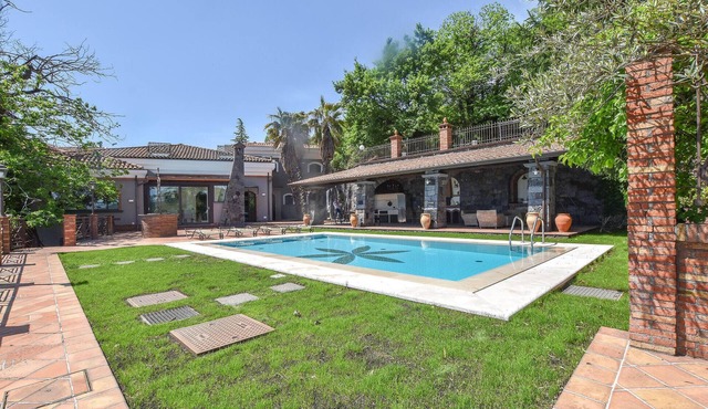 Stunning home in Zafferana Etnea