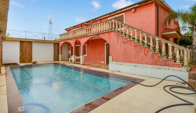 Stunning home in Vittoria