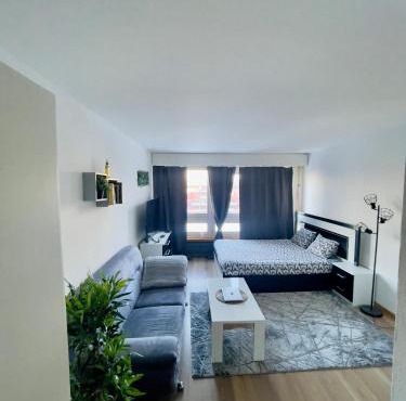 Suncatcher Studio in Bern