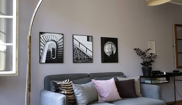 Sunny Old Town Flat Walk Everywhere Sleeps 4 in Bern