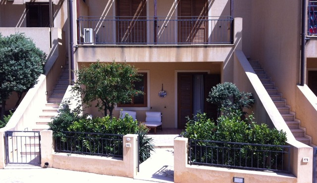 Terraced house in quiet residence at 200 meters from the sea, 6/7 beds