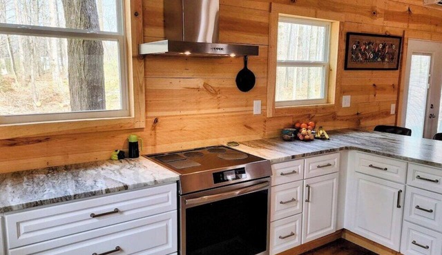 thahuts | Private Luxury Cabin in Monteagle in Monteagle