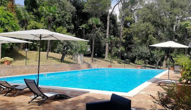 The Apartment · Casa del Fattore, Villa Luzi