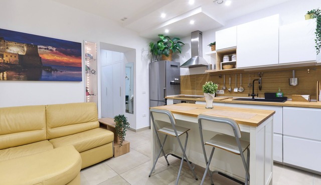The Sweet Spot. your ideal spot! In the center of the Bay of Naples!