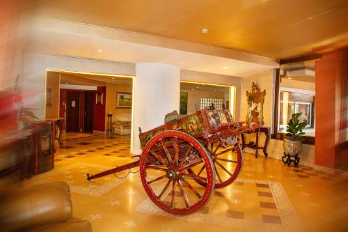 Tk HOTEL