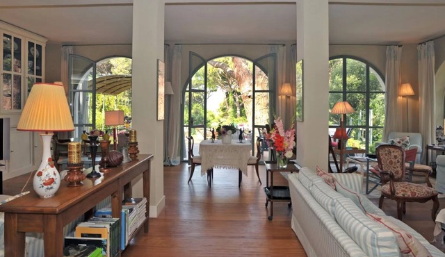 Tuscan-Style Villa With A Panoramic View