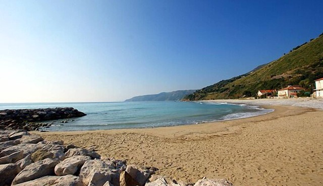 Vacation home for 6 guests with 120m² in Marina di Pisciotta (163224)