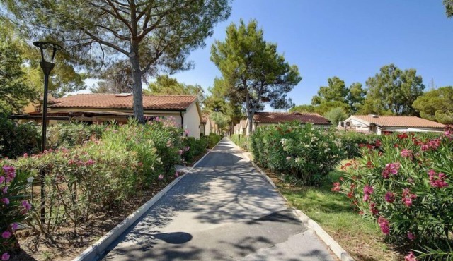 Vacation home Charme by Interhome