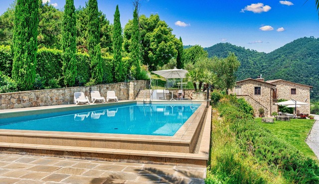 Valley View Apt · Jacuzzi · Cold Plunge · Gym · Pool · Tuscan Extended Stays
