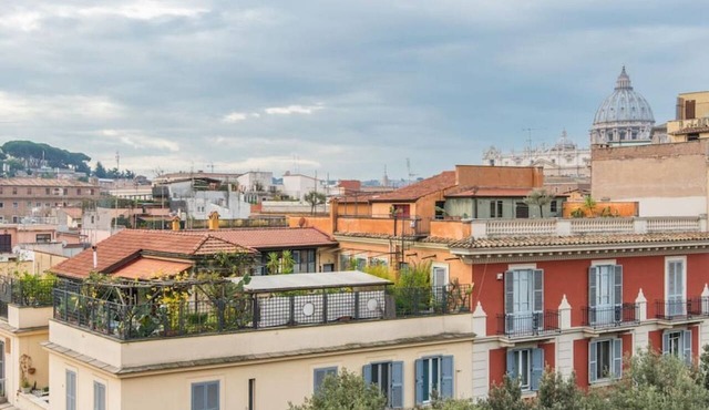 Vatican Luxury View Apartment