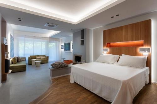 Velino Business Suite