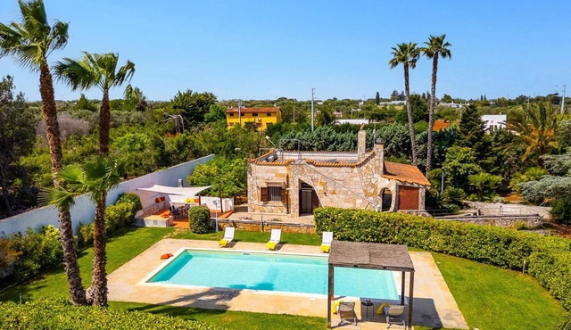 Villa Anna by Villa Plus