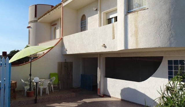 Villa "Antony Piano Terra" with Sea View & Shared Garden