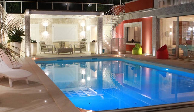Villa Caraitria by Pugliadamare