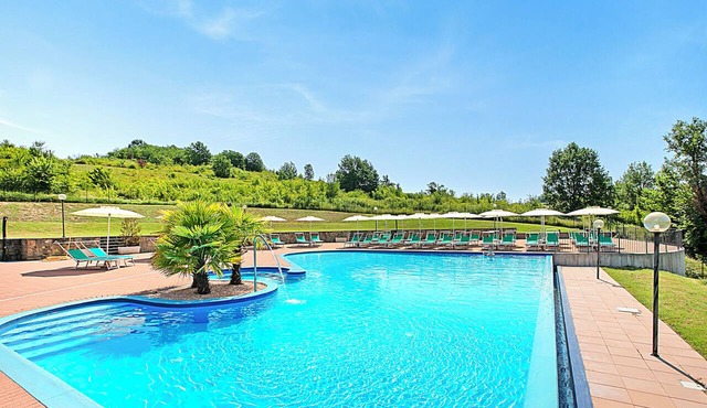 Villa Carolina Golf View 7, Castelletto d’Orba, Italy in Castelletto d’Orba
