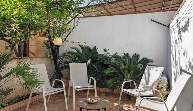 Villa 'Goffry' with Mountain View, Private Terrace and Air Conditioning