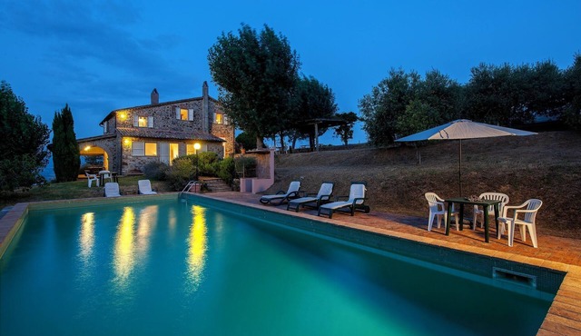 Villa of Artists in the Heart of Umbria. Authorized listings on Vrbo and Airbnb