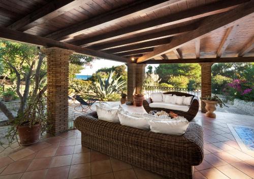 Villa Vigata on the beach of kaucana