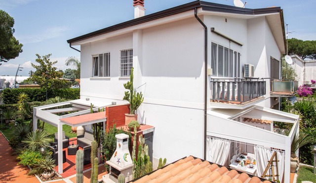 Villa Viola, Terracina, Italy | Your Mediterranean Beach Retreat Near Rome and Naples