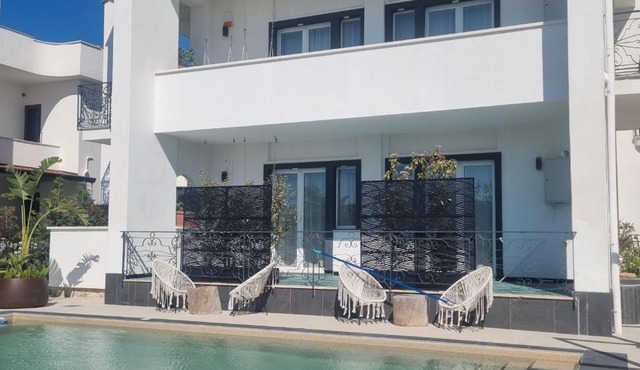 Viroga Suite Apartments in Castel Volturno