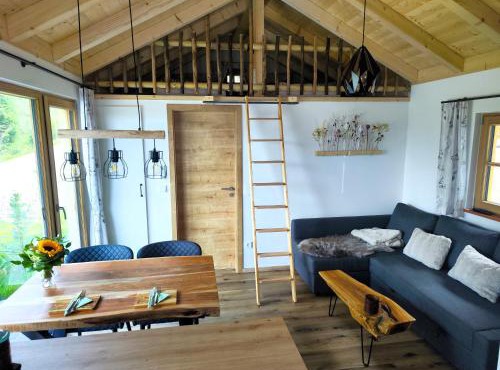 VroniChalets - Tiny Chalets mit Sauna in Neukirchen