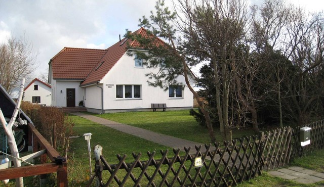 Witthus - large vacation apartment in Insel Hiddensee