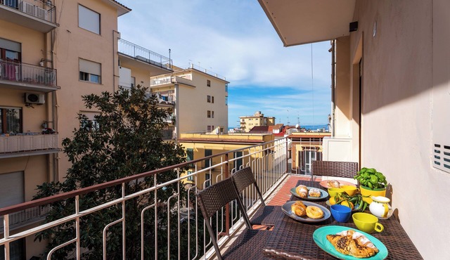 YourHome - Maremi Apartment