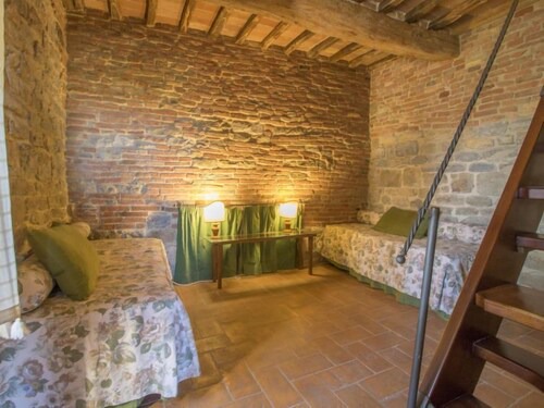 Apartment Borgo Monticelli in Perugia - 7 persons, 3 bedrooms